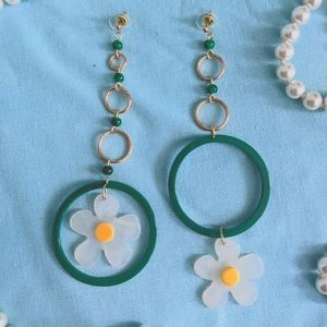 Sweet Little Daisy Asymmetric Earrings